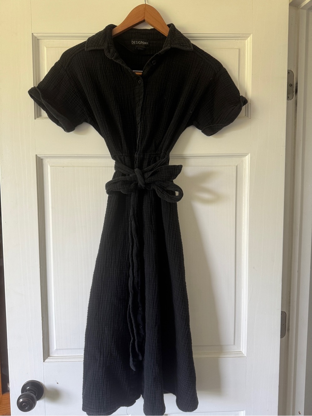 Designers Black Short-Sleeve Midi Shirt Dress with Waist Tie